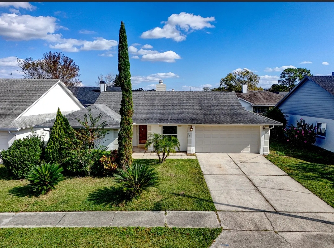 BEAUTIFULLY MAINTAINED HOMES IN FLORIDA